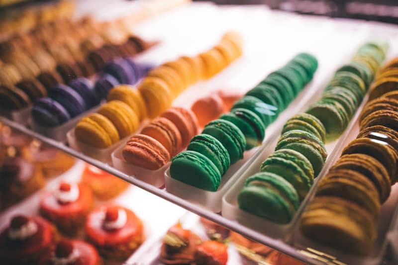 Macrons for sale in Paris