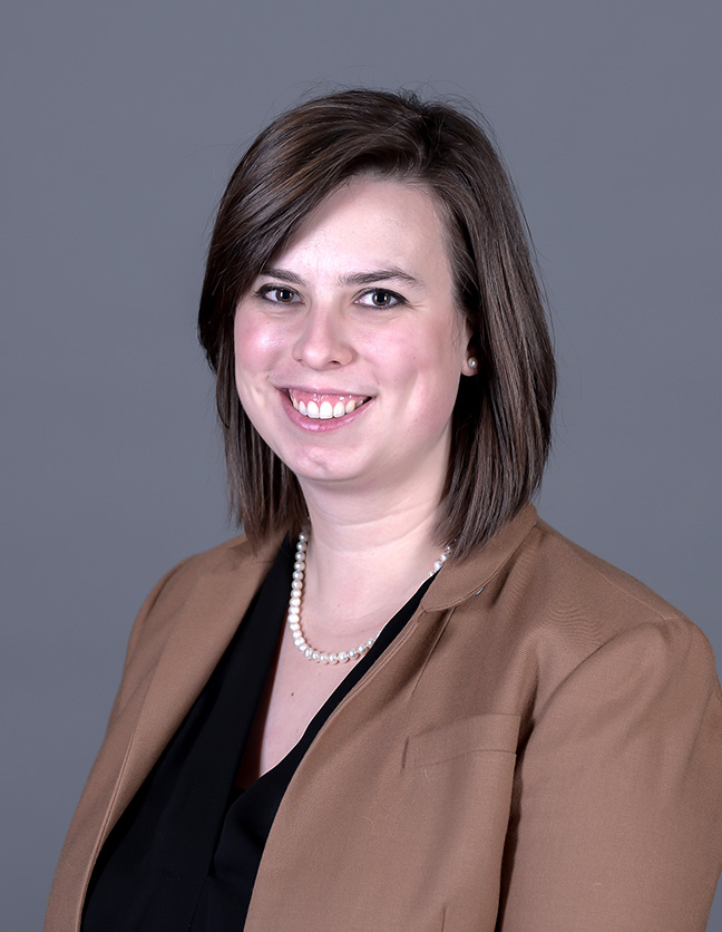 Profile photo of Dr. Lauren Hearit 