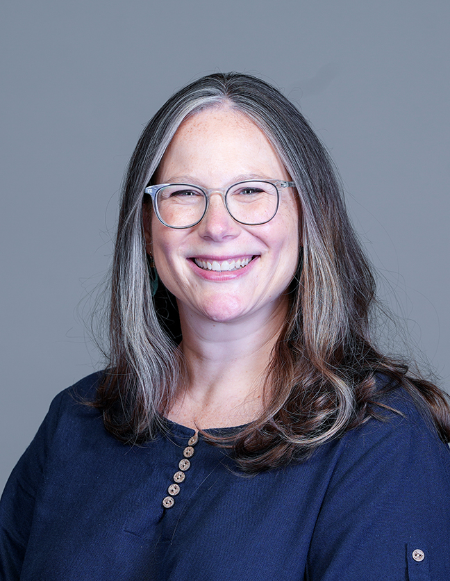 Profile photo of Dr. Lindsey Root Luna 