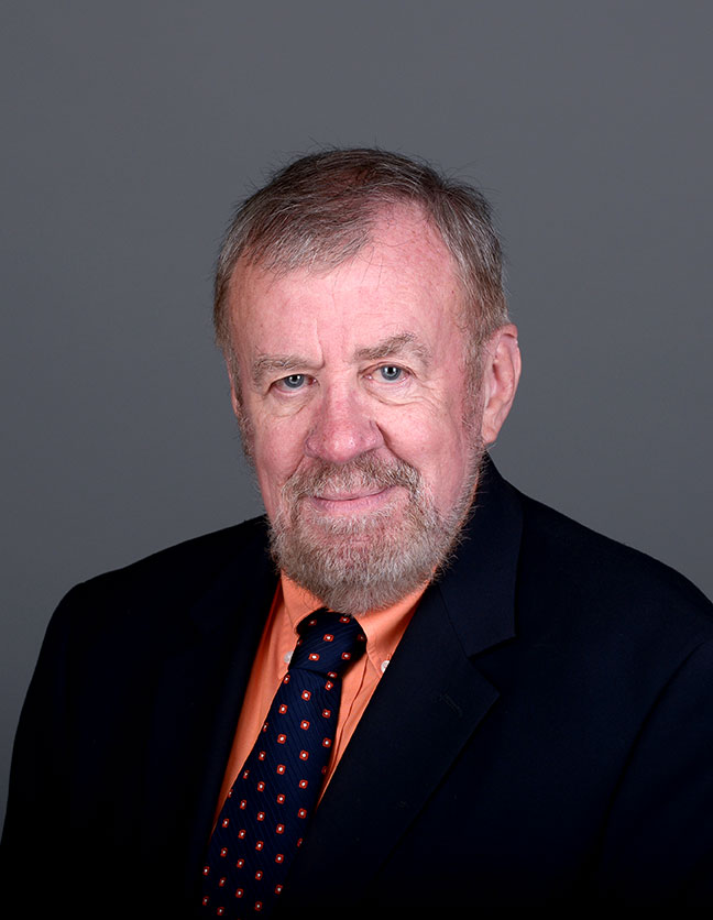 Profile photo of Dr. Stephen Hemenway 