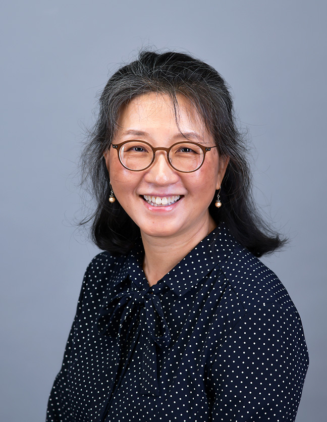 A photo of Dr. Yooyeun Hwang