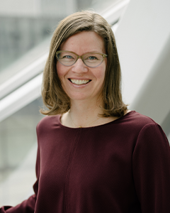 Laura Grit '01