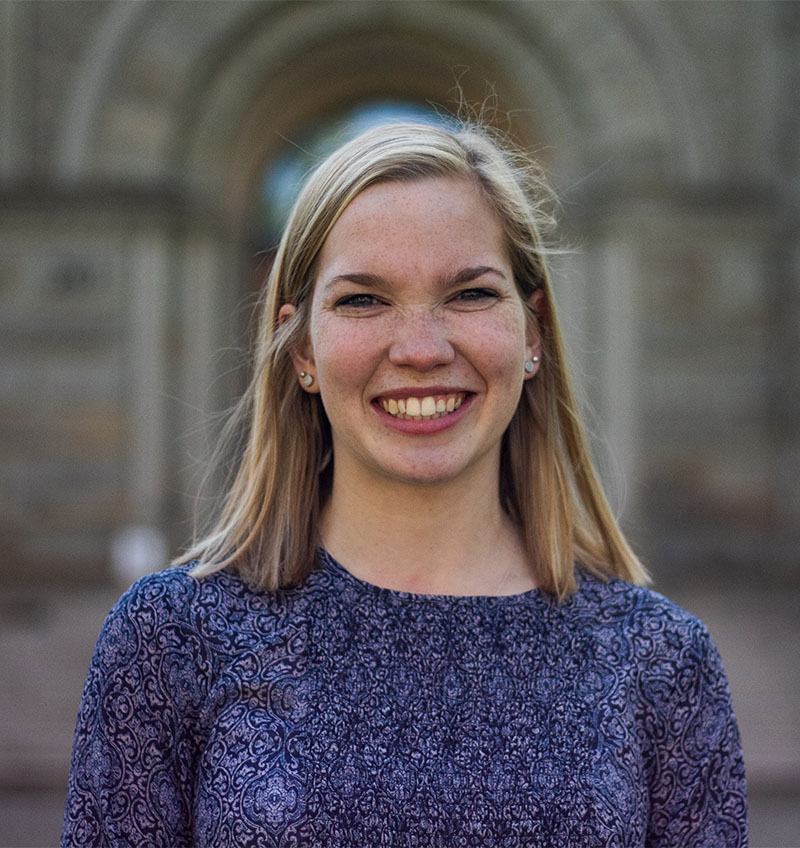 Portrait of Sara Arnquist